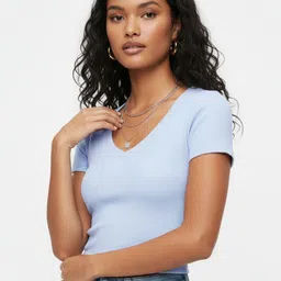 glitchez V-Neck Ribbed Crop Top in Blue-picture-16