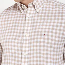 Tommy Hilfiger Men Button-Down Collar Gingham Checked Linen Casual Shirt image 2