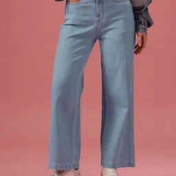 DressBerry Women Wide Leg High-Rise Light Fade Stretchable Jeans-picture-20