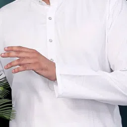 ORIFAB Men Straight Kurtas image 5