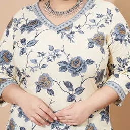 vbuyz KALINI Women Floral Printed Regular Kurta with Trousers & With Dupatta image 5