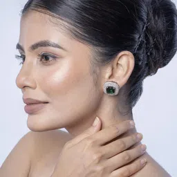 KAYRAH Square Studs Earrings image 2