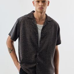 Snitch Men RelaxedBox Fit Opaque Printed Casual Shirt-picture-38