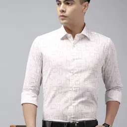 Arrow Manhattan Slim Fit geometric Printed Pure Cotton Formal Shirt-image-81
