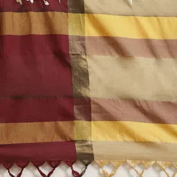 RAJGRANTH Ethnic Motifs Kutchi Embroidery Saree image 2