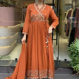 Fabinn Women Ethnic Motifs Embroidered Angrakha Kurta with Trousers & With Dupatta image 3