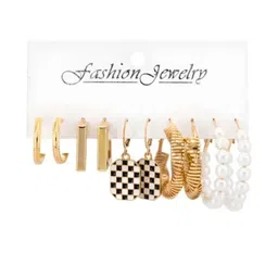 Tipsy Closet Gold-Plated Circular Stud Earrings image 2