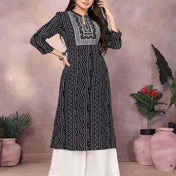 Rangita Women Embroidered Bandhani Printed Kurta-image-52