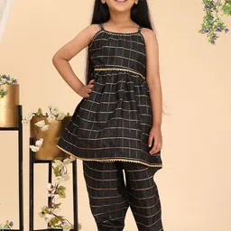Cutiekins Girls Regular Gotta Patti Kurta with Dhoti Pants image 5