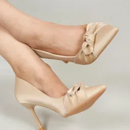 Flat n Heels Women Beige Pumps-picture-18