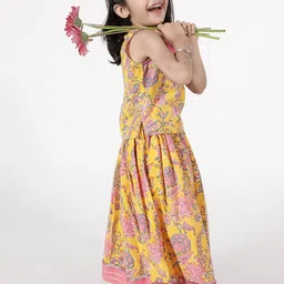A Little Fable Girls Yellow & Pink Printed Ready to Wear Lehenga & Blouse With Dupatta image 3