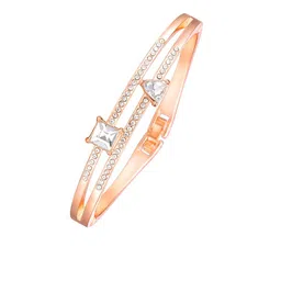 Yellow Chimes Women Rose Gold Plated Crystal Studded Bracelet image 3