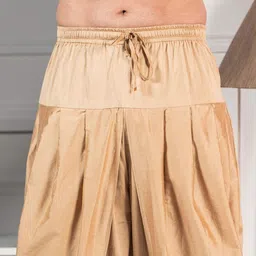 KISAH Men Navy Blue And Black Bandhani Printed Kurta with Dhoti Pants image 2