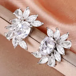 Jewels Galaxy Silver-Plated Contemporary Studs Earrings image 3