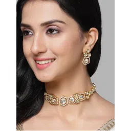 Karatcart Gold Plated Polki Kundan Choker Necklace Set for Women-picture-31