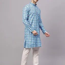 RawCraft Men Geometric Printed Kurta image 4