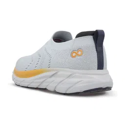 Walkaroo Men Mesh Running Non-Marking Shoes image 5