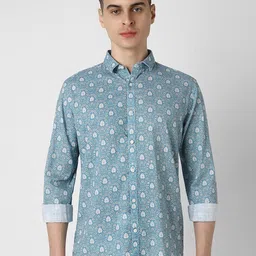 V Dot Men Slim Fit Opaque Printed Casual Shirt-image-5