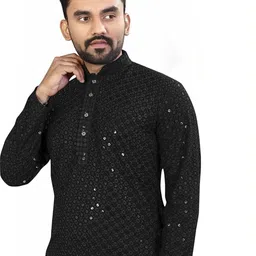 KRUDHA Men Geometric Thread Work Kurta image 5