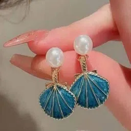 M55 Gold-Plated Pearls Beaded Enamelled Contemporary Studs image 3