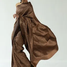 ZIKARAA Ethnic Motifs Zari Handloom Saree image 2