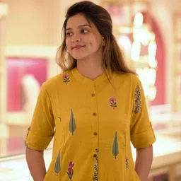 Anni Designer Floral Printed Mandarin Collar A-Line Kurta With Trousers image 5