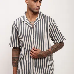 SHOWOFF Men Comfort Opaque Striped Casual Shirt-image-72