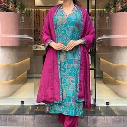 Aaghnya Women Printed Regular Kurta with Trousers & With Dupatta-picture-10