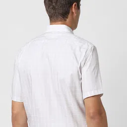 Van Heusen Men Spread Collar Grid Tattersall Checked Cotton Formal Shirt image 3