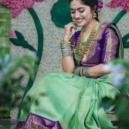 AMRUTKALA SAREES Woven Design Zari Silk Blend Handloom Banarasi Saree image 3