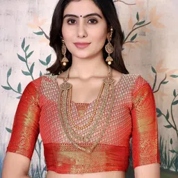 AKSH FASHION Green Silk Blend Sarees image 4