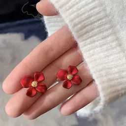 Estailo fashion Enamelled Floral Shaped Studs image 4