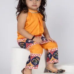 Vivedkids Girls Printed Regular Pure Cotton Kurta with Palazzos image 2