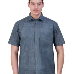 Ethazh Checked Spread Collar Cotton Casual Shirt-picture-11