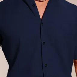 Anouk Rustic Men Solid Spread Collar Casual Shirt image 5