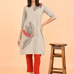 Marcia Women Floral Printed Regular Pure Cotton Kurta with Trousers image 4