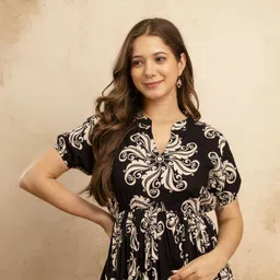 purshottam wala Printed Viscose Rayon Stitched Anarkali Gown image 4