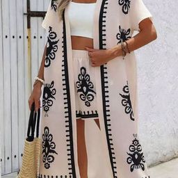 JC Mode Printed Open Front Shrug With Shorts Co-Ords-picture-0