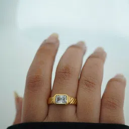 INTERSTELLAR Gold-Plated Stainless Steel Cubic Zirconia Finger Ring Finger Ring image 2