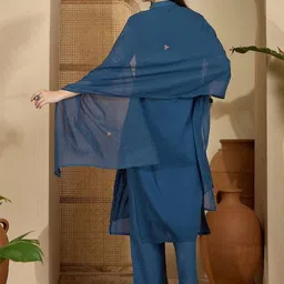 SANISA Women Embroidered Pleated Thread Work Kurta with Trousers & With Dupatta image 3