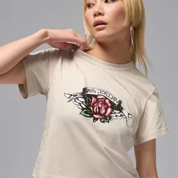 Nike Jordan Flight Women's Slim-Fit Graphic T-Shirt-image-25