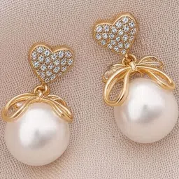 Vembley Contemporary Drop Earrings image 3