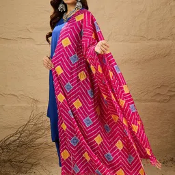 InWeave Women Solid A-Line Kurta with Palazzos & Dupatta image 4