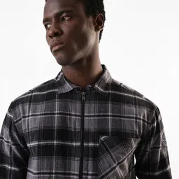 Dennis Lingo Men Flannel Checks Spread Collar Relaxed Fit Casual Shirt image 3