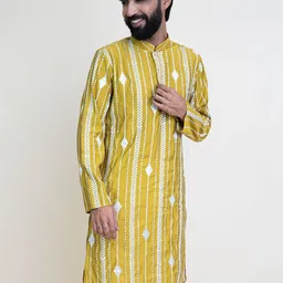 KUNDALI KAKSHAY Men Ethnic Motifs Embroidered Regular Thread Work Kurta with Trousers image 3