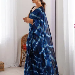 Anouk Tie and Dye Sequinned Pure Georgette Saree image 2