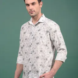 Crimsoune Club Men Classic Fit Floral Printed Spread Collar Cotton Casual Shirt image 3
