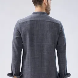 VASTRADO Men Kurta image 2