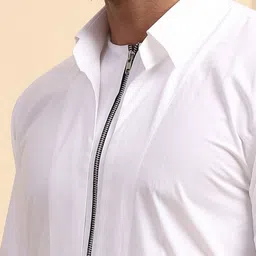 MIDAV Men Dyed Flared Sleeves Thread Work Pathani Kurta image 5