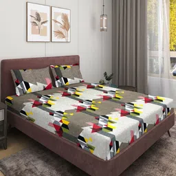 Myntra Elegant Homes Beige & White Geometric 144 TC Queen Bedsheet with 2 Pillow Covers image 3